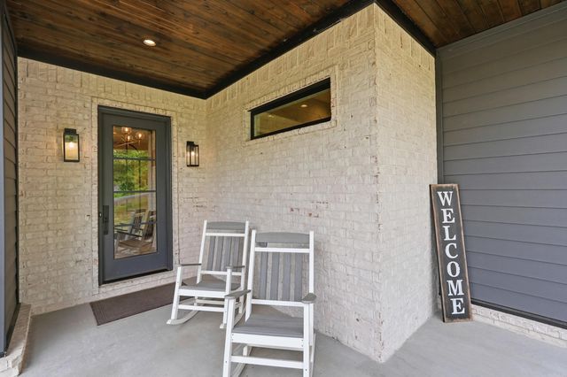 64 Moseley Lane, Conway, AR 72032