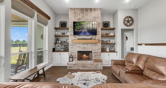 184 Randi Road, Bellville, TX 77418