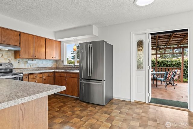 1729 121st Street S, Tacoma, WA 98444