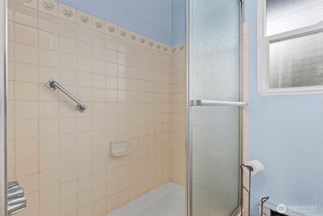 1729 121st Street S, Tacoma, WA 98444