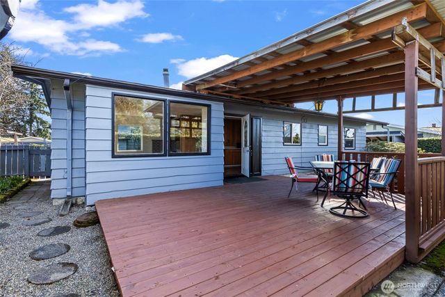 1729 121st Street S, Tacoma, WA 98444