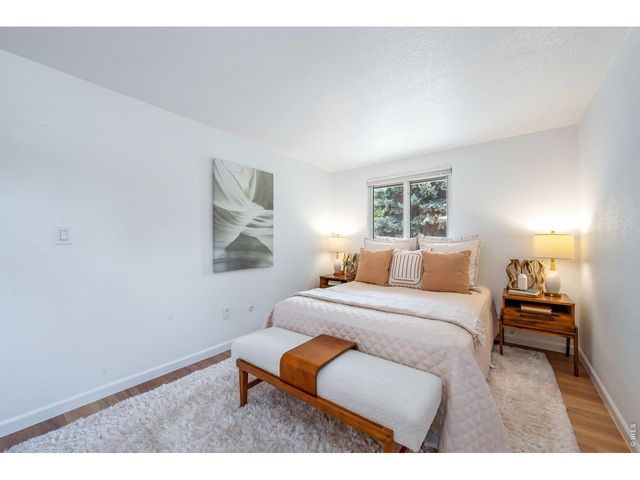 954 Martin Rd, Longmont, CO 80504