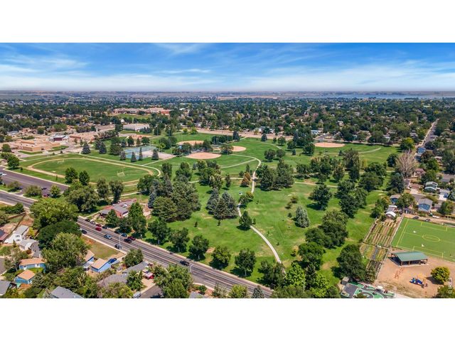 954 Martin Rd, Longmont, CO 80504