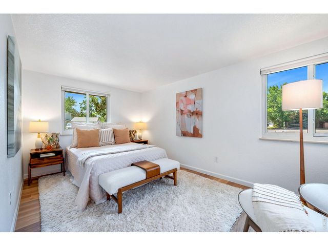 954 Martin Rd, Longmont, CO 80504