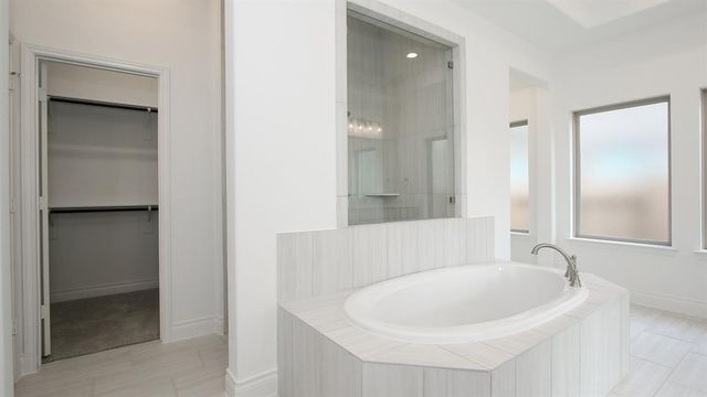 13610 Thunder Stone Ln, Pearland, TX 77584