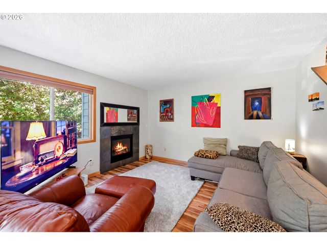 14625 Sw 106TH Ave, Tigard, OR 97224