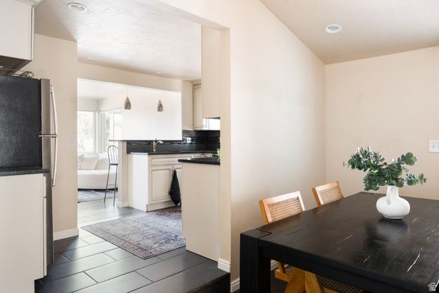 1206 E CHARLTON AVE, Salt Lake City, UT 84106