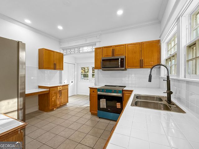 1514 Mozley Place SW, Atlanta, GA 30314