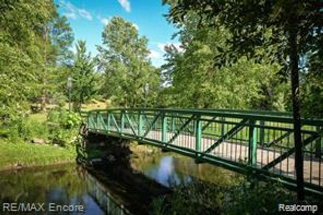 9730 Gibbs Road, Springfield Charter Township, MI 48348