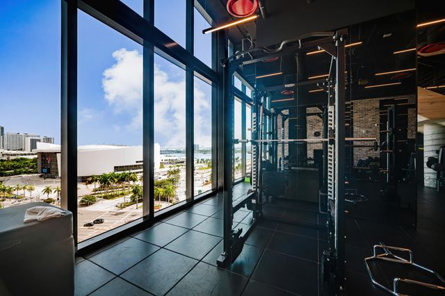 398 NE 5TH Street 1515, Miami, FL 33132