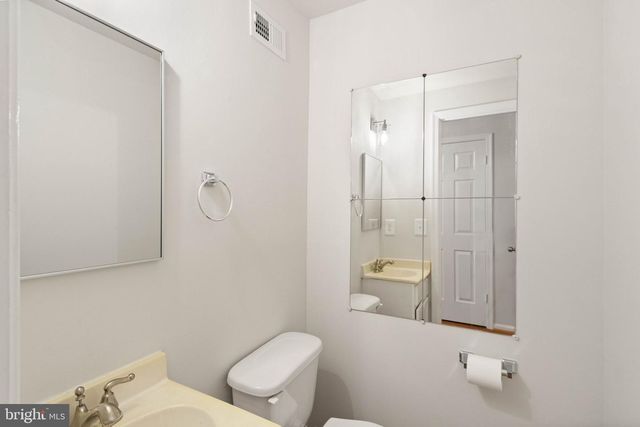 6631 ROCKLEIGH WAY, Alexandria, VA 22315