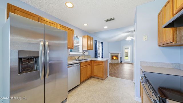 1325 SPRUCE Street, Green Cove Springs, FL 32043