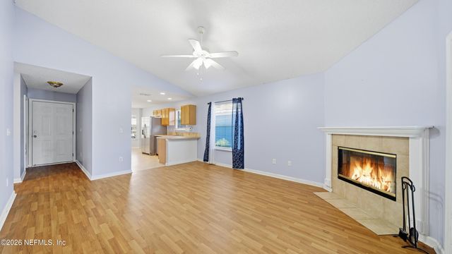 1325 SPRUCE Street, Green Cove Springs, FL 32043