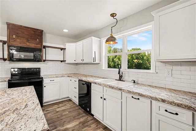 299 T Birch Trail, Stokesdale, NC 27357
