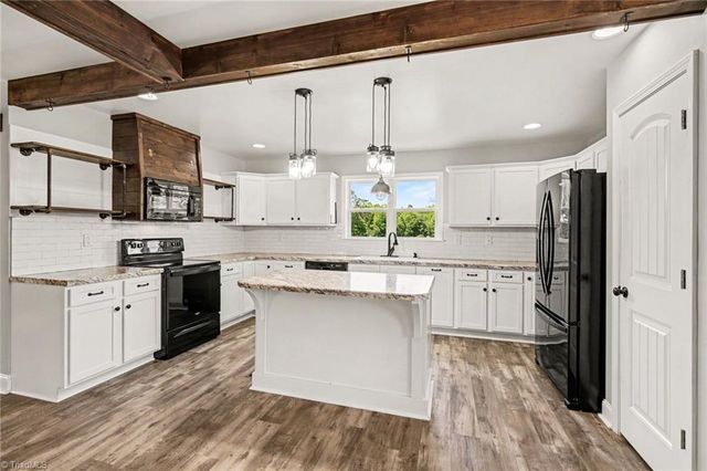 299 T Birch Trail, Stokesdale, NC 27357