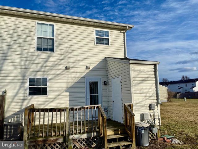 142 SURREY CLUB LN, Stephens City, VA 22655