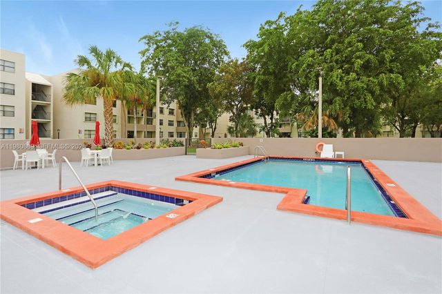 8006 SW 149th Ave D403, Miami, FL 33193