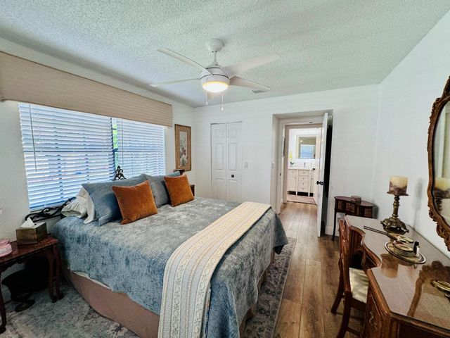 5157 Magellan Way E, Delray Beach, FL 33484