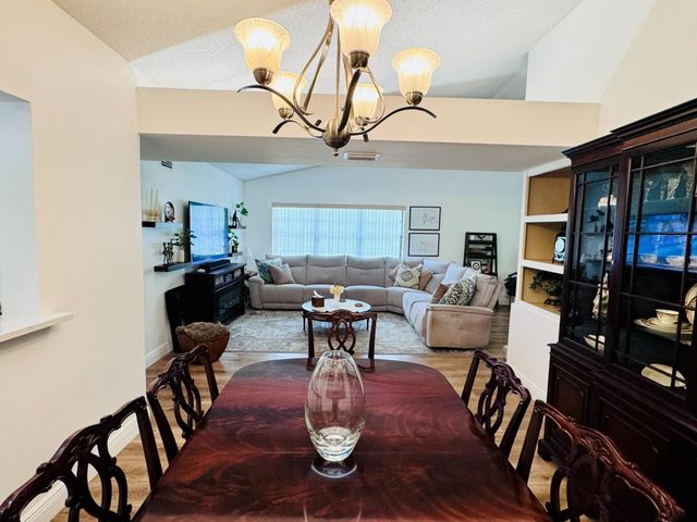 5157 Magellan Way E, Delray Beach, FL 33484