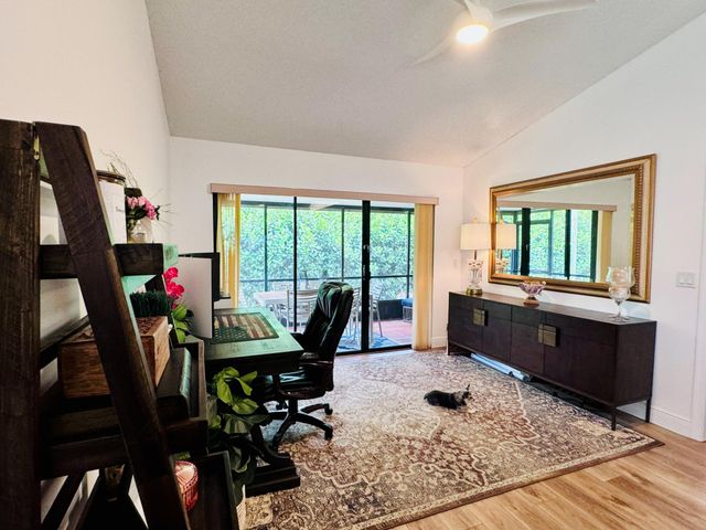 5157 Magellan Way E, Delray Beach, FL 33484