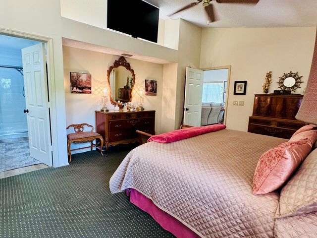 5157 Magellan Way E, Delray Beach, FL 33484