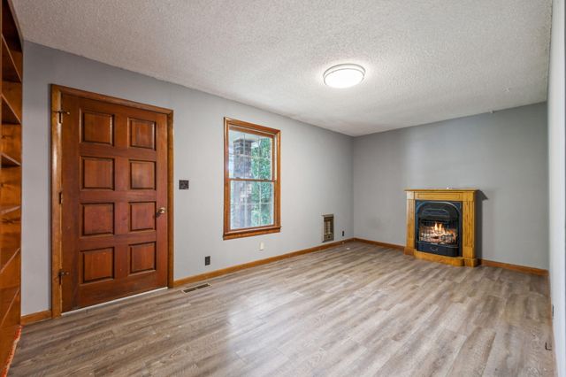 588 Sweeton Hill Road, Coalmont, TN 37313