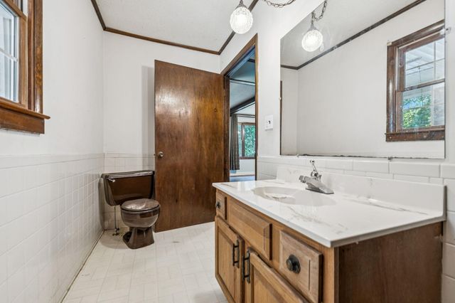 588 Sweeton Hill Road, Coalmont, TN 37313