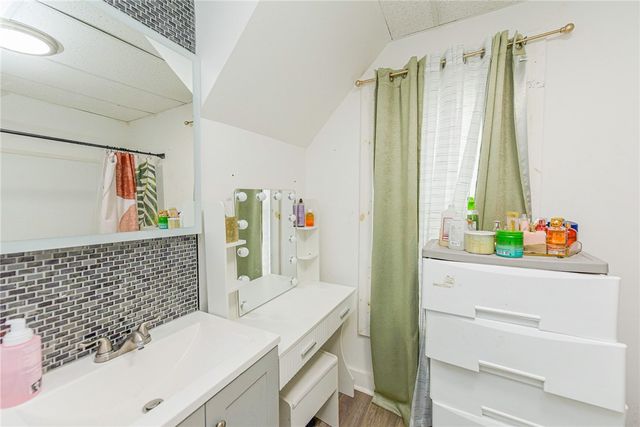 24 Henion Street, Rochester, NY 14611