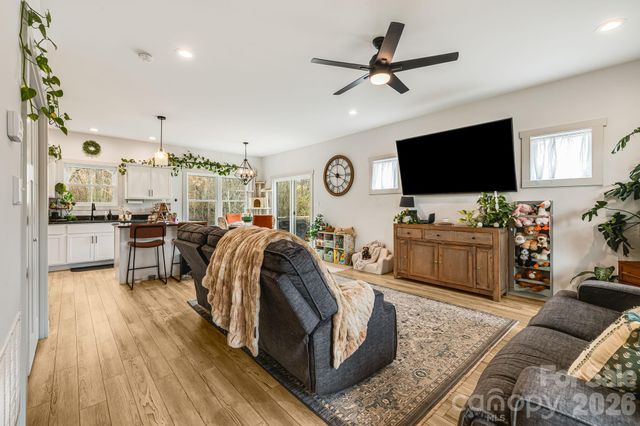 842 Old NC 20 Highway, Alexander, NC 28701