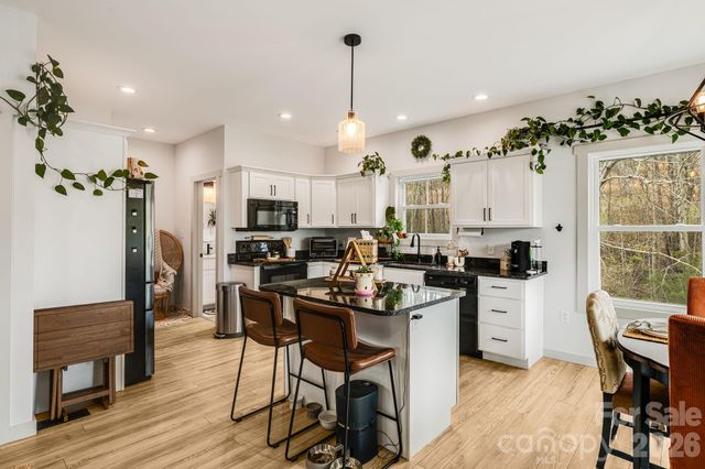 842 Old NC 20 Highway, Alexander, NC 28701