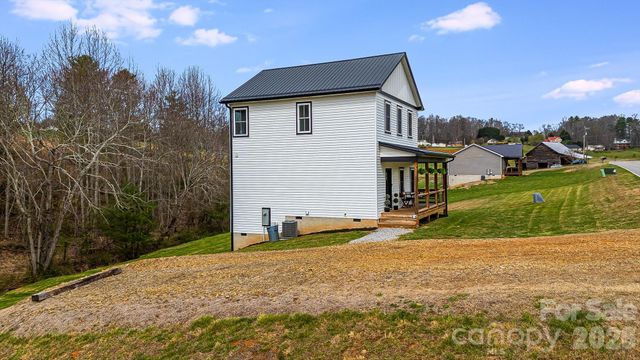 842 Old NC 20 Highway, Alexander, NC 28701