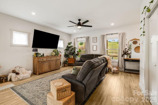 842 Old NC 20 Highway, Alexander, NC 28701