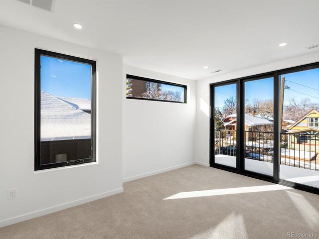 3368 W 32nd Ave, Denver, CO 80211