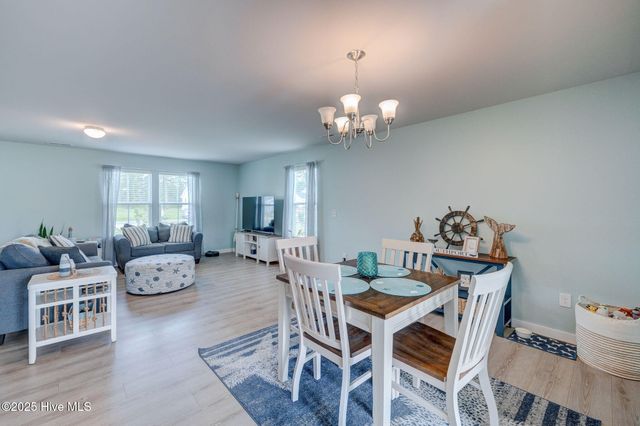 881 Golf View Road, Southport, NC 28461
