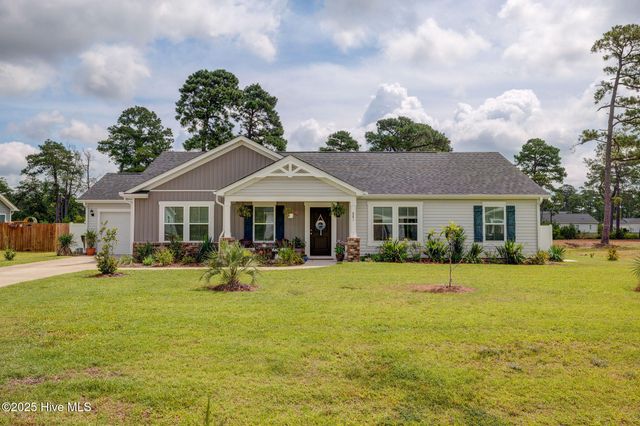 881 Golf View Road, Southport, NC 28461
