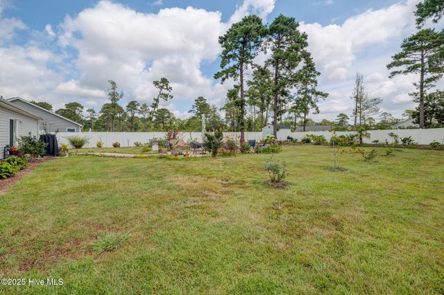 881 Golf View Road, Southport, NC 28461
