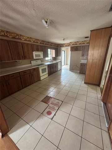 612 RODNEY DRIVE, Altamonte Springs, FL 32701