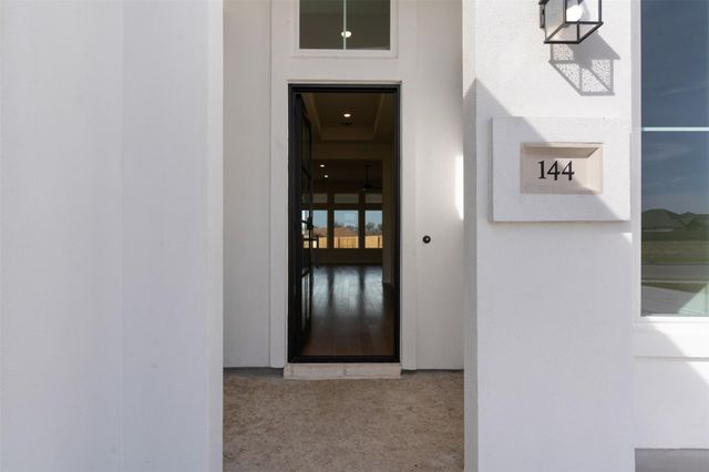 144 Agua Dulce, Bastrop, TX 78602