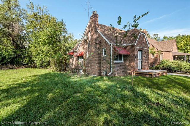 15431 Cruse Street, Detroit, MI 48227