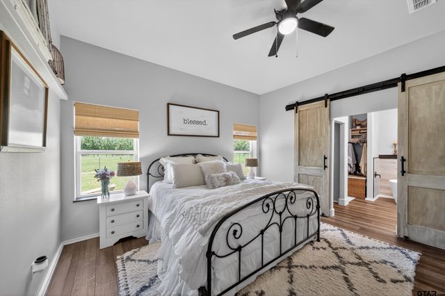 21230 County Rd 4202, Chandler, TX 75758