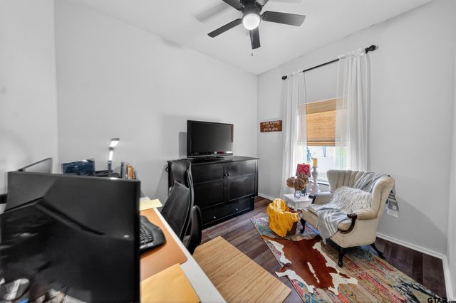 21230 County Rd 4202, Chandler, TX 75758
