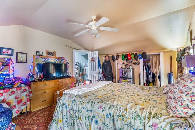 9048 Pearson Road, Hartland, NY 14105