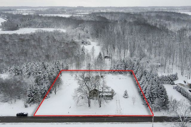 9048 Pearson Road, Hartland, NY 14105