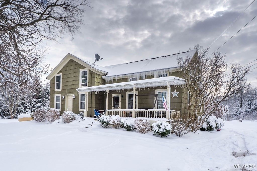 9048 Pearson Road, Hartland, NY 14105