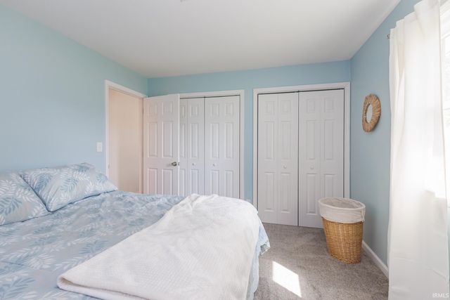 1609 E Royerton Drive, Muncie, IN 47303