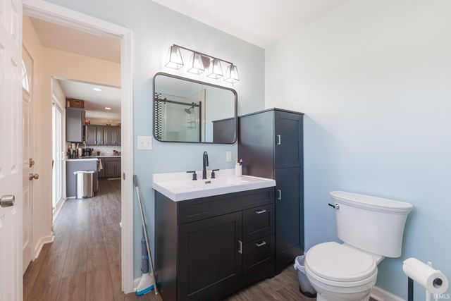 1609 E Royerton Drive, Muncie, IN 47303