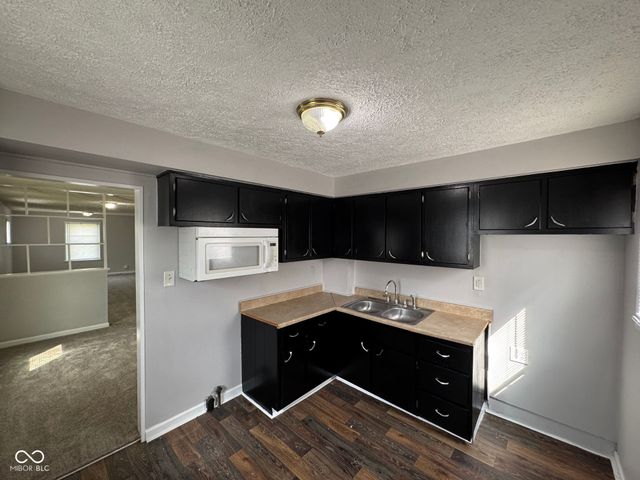 367 S Cole Street, Indianapolis, IN 46241