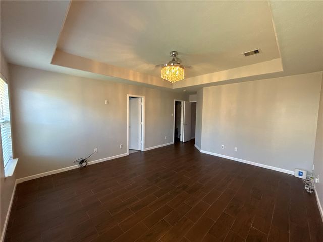 15327 Summerlyn Point Lane, Houston, TX 77053