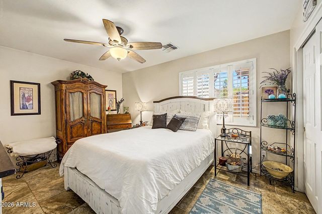 985 E Stardust Way, San Tan Valley, AZ 85143