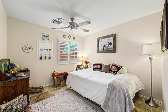985 E Stardust Way, San Tan Valley, AZ 85143